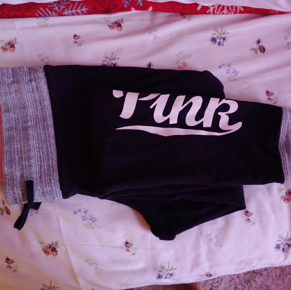 Yoga pants